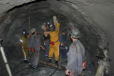 三门峡工程爆破中的危险因素分析以及应对工程爆破危险的措施